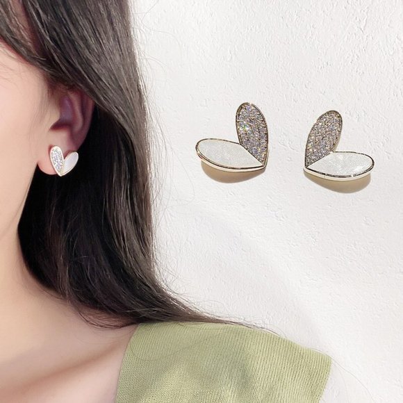 Cute White Crystal Heart Stone Stud Earrings for Women - Picture 3 of 8